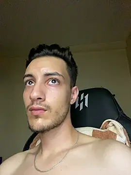 Sidiali0 Adlı Modelin Canlı XXX Sohbeti