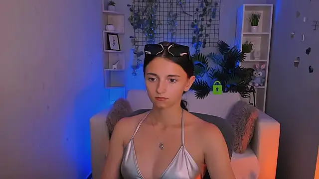 caroline_honeyyのライブXXXチャット