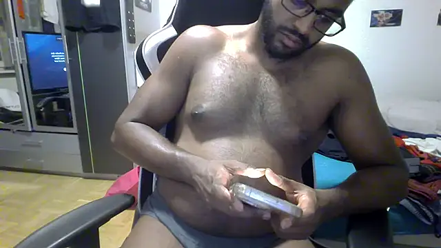 xXxChrisKissxXx লাইভ XXX চ্যাট