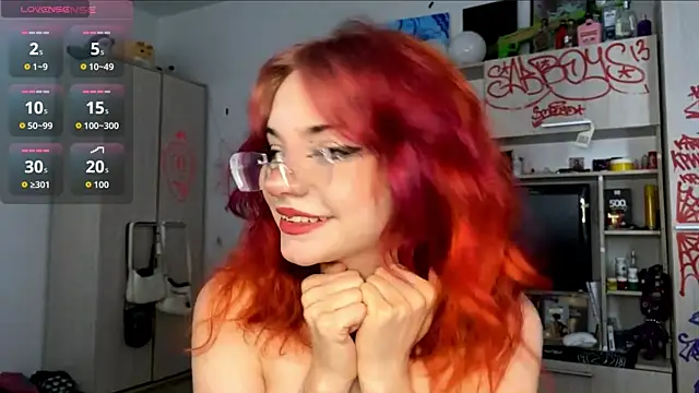 RedKittySquirrel's Live XXX Chat