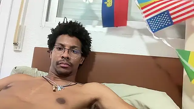 HoleBreeder Live XXX-Chat