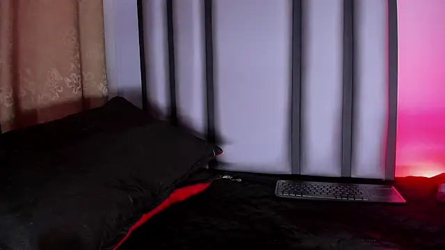 XXX chat uživo modela Pablo-hot