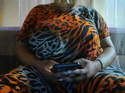 queenzulfa Live XXX-Chat