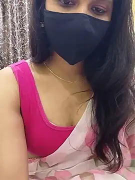 darlingangelina07 XXX чат на живо