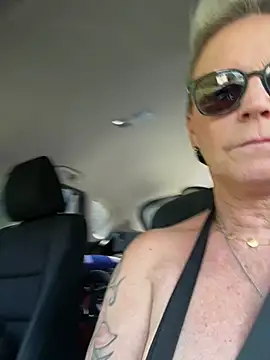 German_Milf élő XXX-chatje