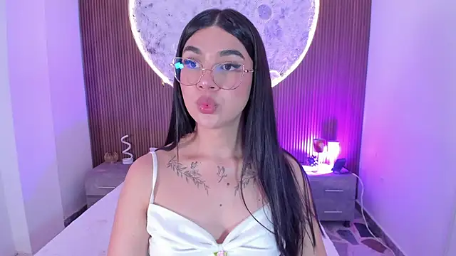 RoseCassie: απευθείας συνομιλία ΧΧΧ