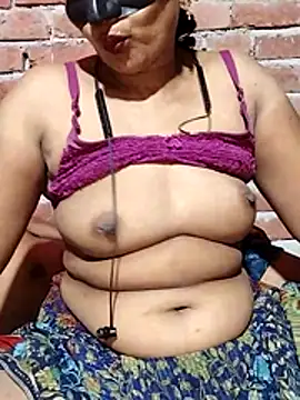 Bhabhi_ji_ Adlı Modelin Canlı XXX Sohbeti