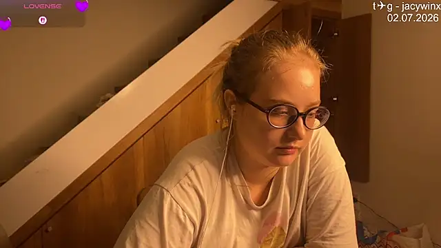 JacyWinslatn Live XXX chat