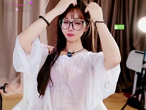 Chenchen_666 现场XXX聊天