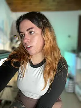 NikkiNix Chat XXX in diretta