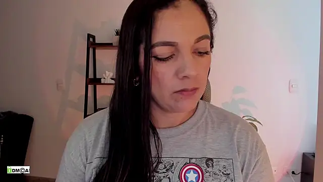 Chat XXX en directo de urcute_kitten