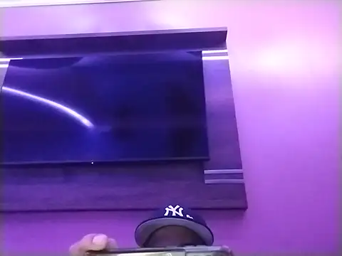 karlossan24's Live XXX Chat