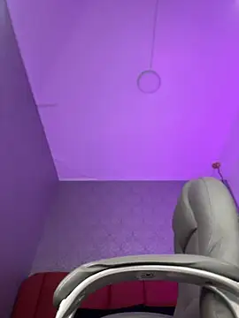 Elaarajim Adlı Modelin Canlı XXX Sohbeti