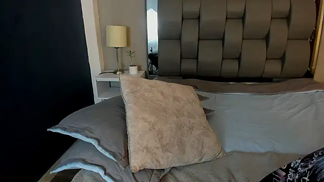 Charlie___Musk élő XXX-chatje