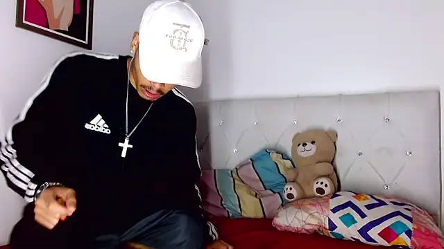 Angel_foxc13 – Naživo XXX chat