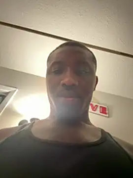 Bigdickbobby91 Show in webcam