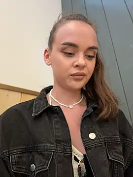 KristiRich Live XXX Chat