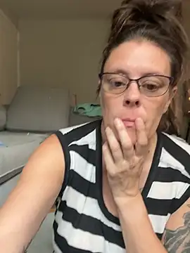 MatildaJane5 live XXX chat