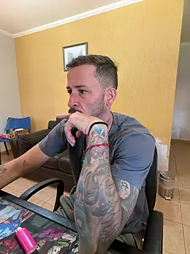 MeladoDiMel's Live XXX Chat