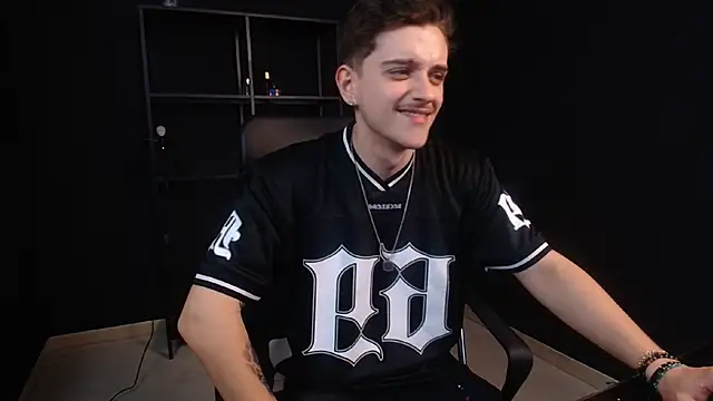 XXX chat uživo modela FelixStarkk