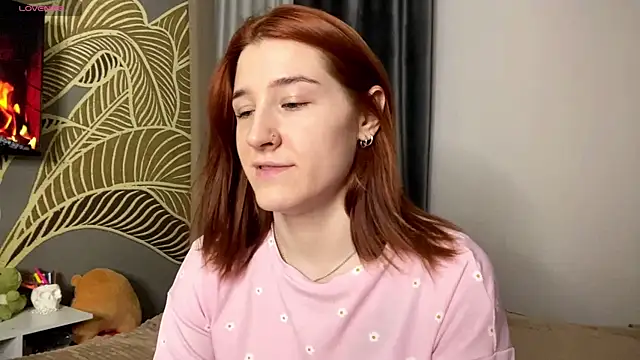 Chat +18 de EwaDerobertis ao vivo