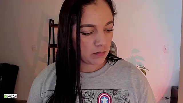 Chat XXX en directo de urcute_kitten
