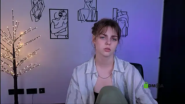 naya_may Chat XXX in diretta