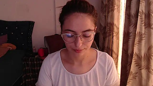 Kate_lorens9のライブXXXチャット