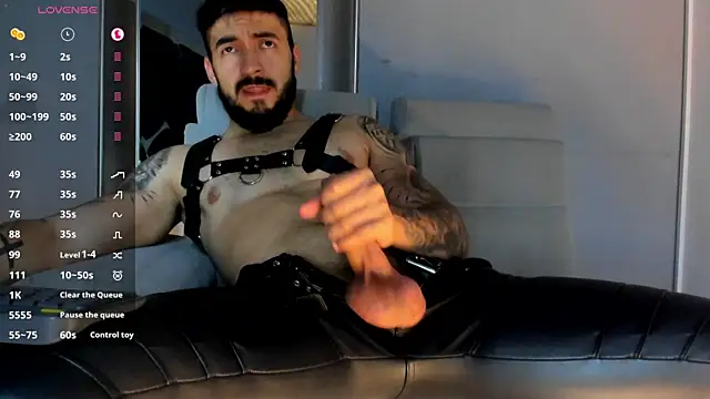 Chat XXX ao vivo de MarkWalker__