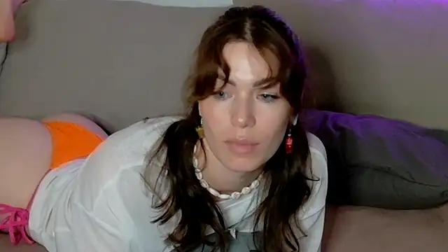 SweetDarling7 élő chatszobája