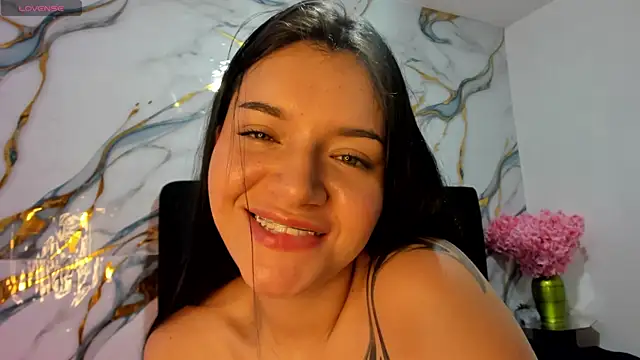 Živá chatovací místnost RoxanaBorns_