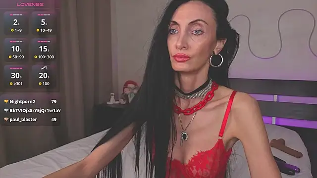 Chat +18 de Avrora_Mars ao vivo