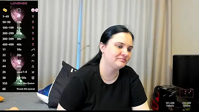 Chat +18 de sitora_j ao vivo