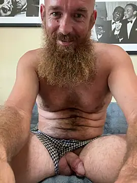 32XRedBeard Webcamshow