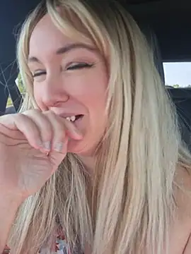 Chatroom XXX en direct de La_Chatounettee