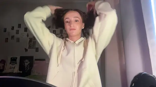 MerilynPlenty Chat XXX in diretta