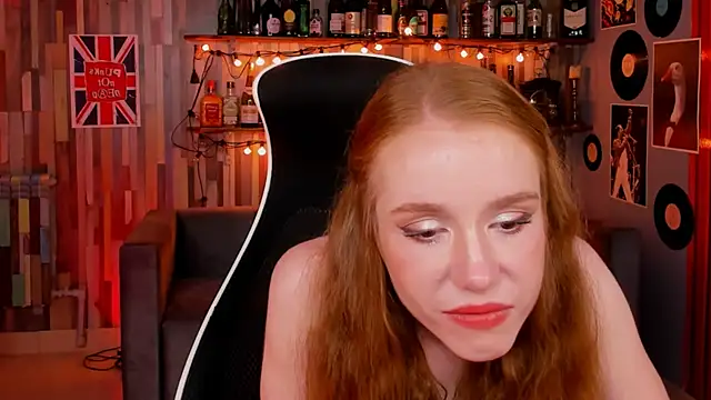 MilaSiren XXX чат на живо