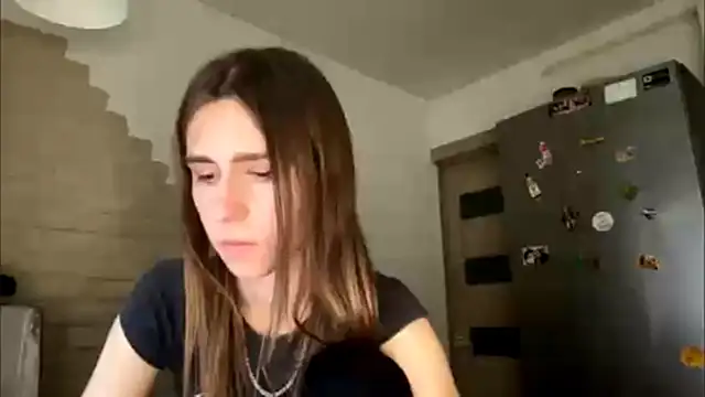 ZaraGuyette Live Chatrum