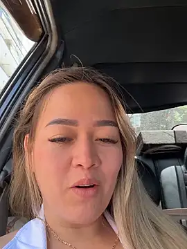 Danielavegax 现场XXX聊天