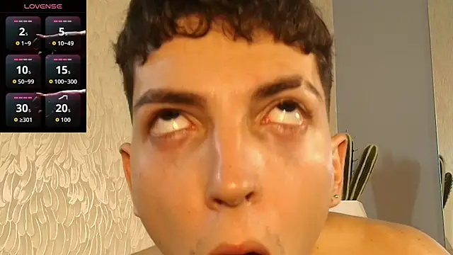 Gian_Rossi Chat XXX in diretta