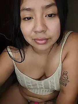 Chat +18 de Amber_Herrera ao vivo