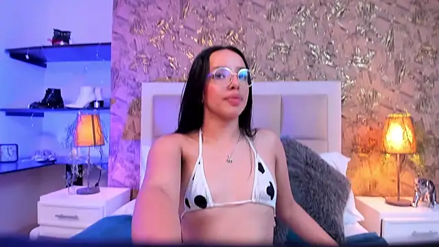 ValkyriaSteel Chat XXX in diretta