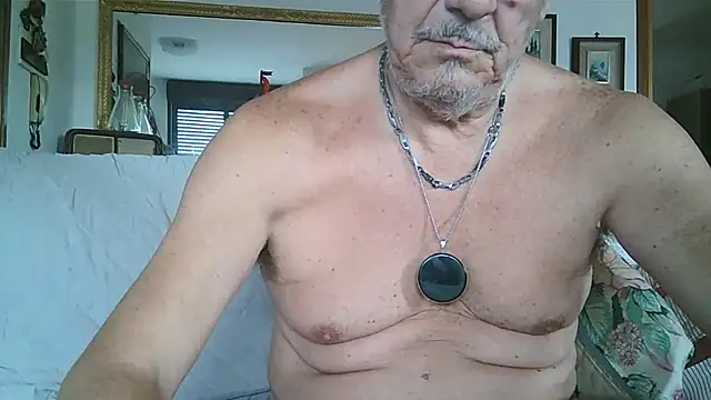 gyodybis Chat XXX live