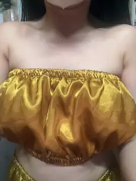 Meii-meyy Adlı Modelin Canlı XXX Sohbeti