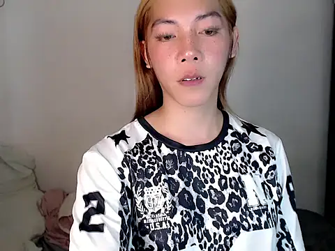 Perly_69 Live XXX-chat