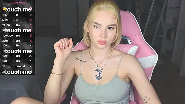 Chat XXX en directo de doll_barbieee