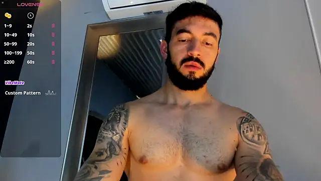 Chatroom XXX en direct de MarkWalker__