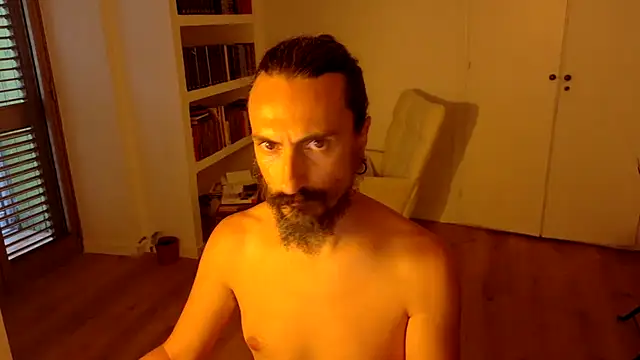 Mrkurt86 live XXX chat