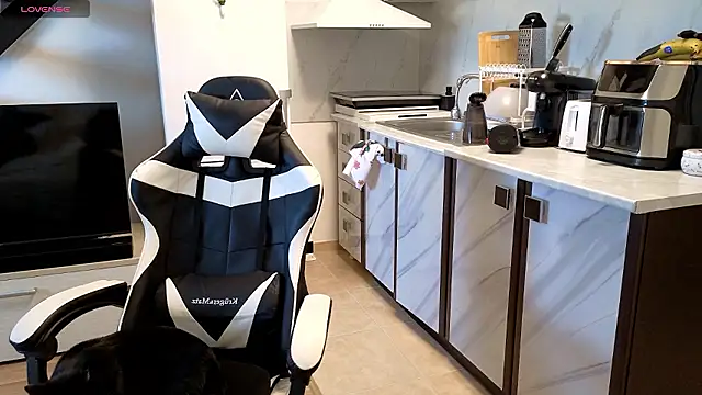XXX chat uživo modela RyanStorm_