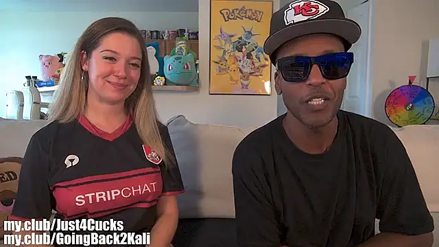 boomboomr00m's Live XXX Chat